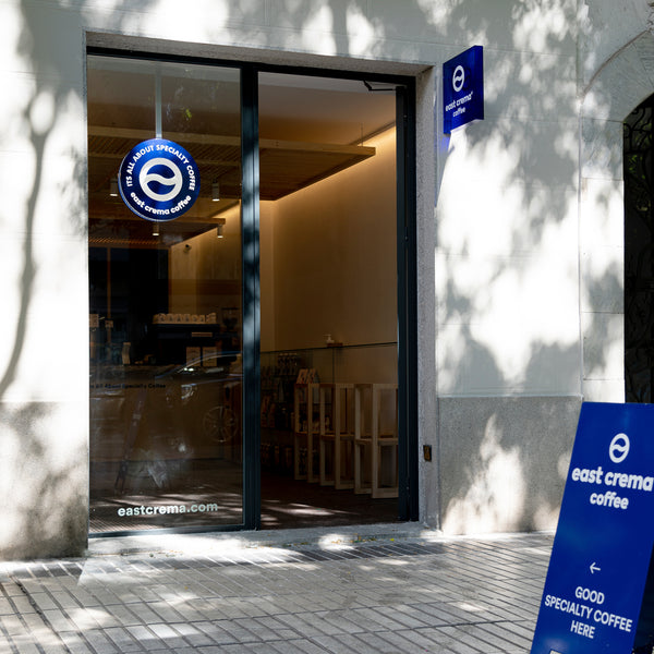 East Crema Coffee Conde.